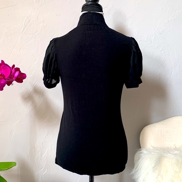 Anne Klien Pleated Sleeve Top - Picture 5 of 7